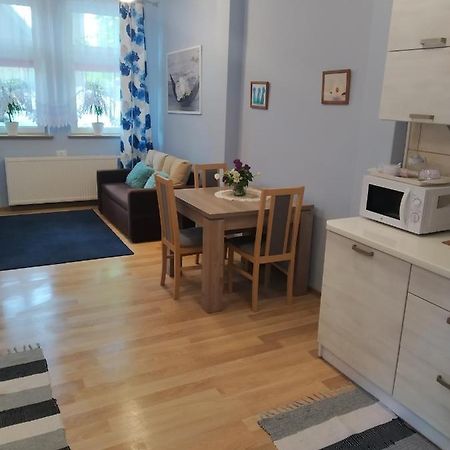 Konik Bar I Pokoje Goscinne Kadyny Habitación foto